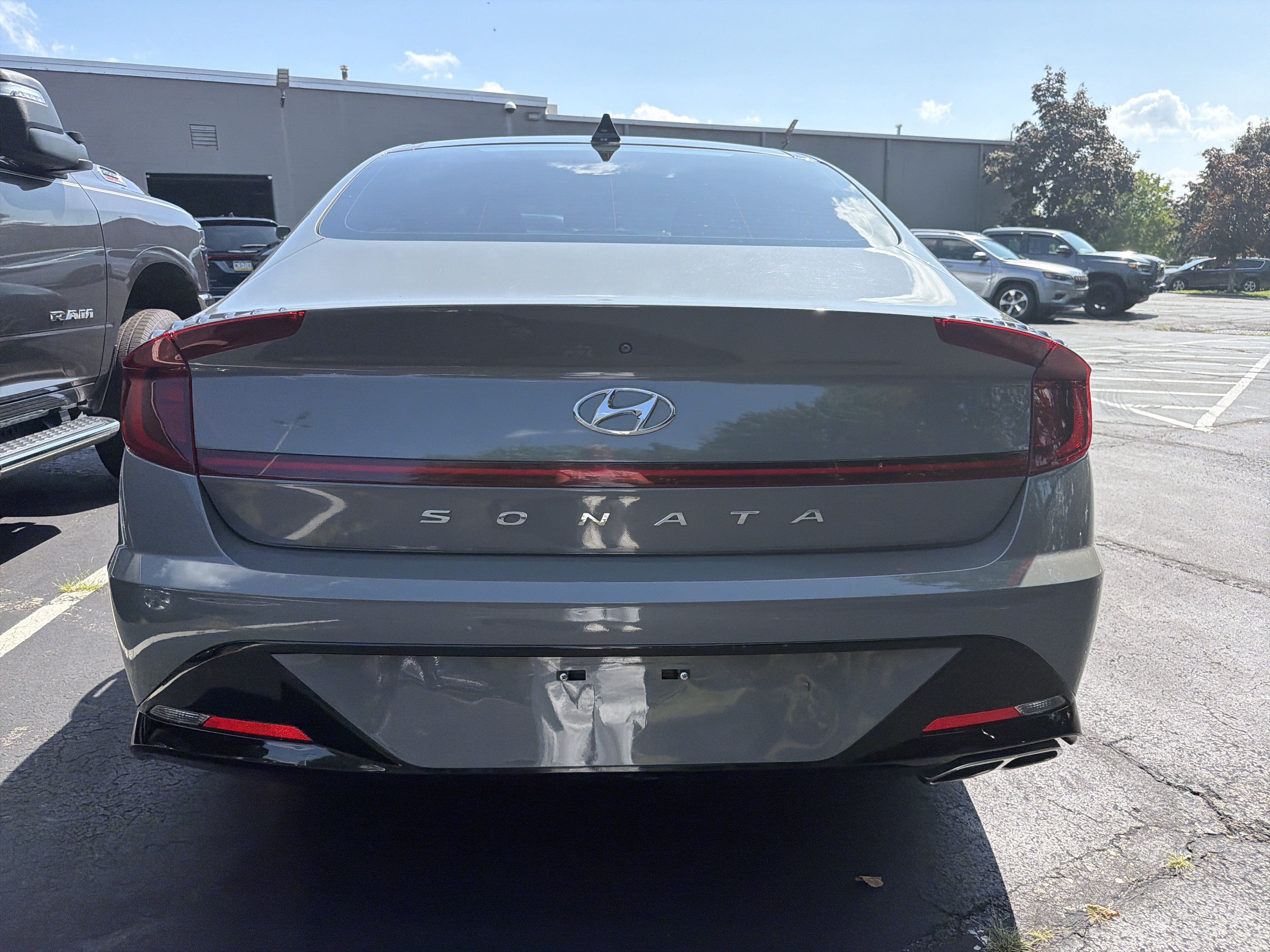 Used 2021 Hyundai Sonata SEL w/ Convenience Package FWD image 6