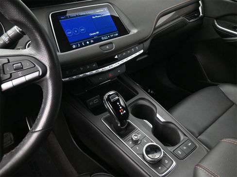 Certified 2023 Cadillac XT4 Sport image 8