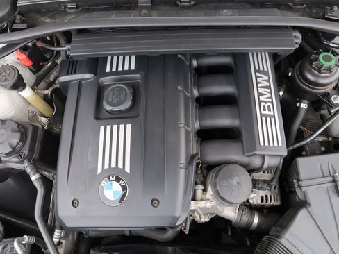 Used 2011 BMW 328i Coupe w/ Premium Pkg image 35