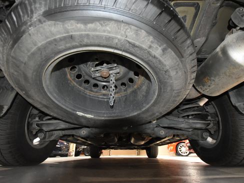 Used 2017 Toyota Sequoia SR5 image 75