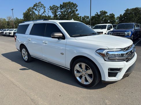 Certified 2024 Ford Expedition Max King Ranch AWD/4WD image 3