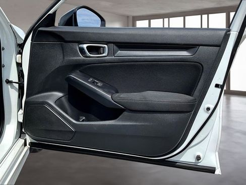 Used 2023 Honda Civic Sport image 26