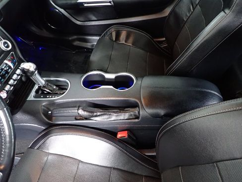 Used 2021 Ford Mustang GT Premium RWD image 30