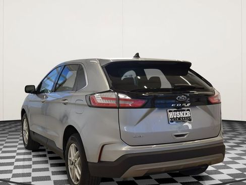 Used 2022 Ford Edge SEL image 10