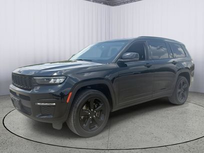 Used 2022 Jeep Grand Cherokee L Limited w/ Black Appearance Package