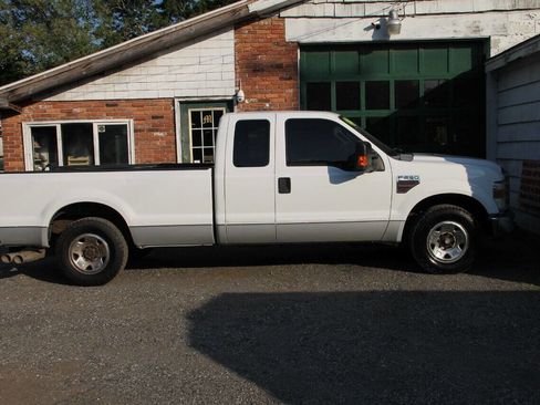 Used 2008 Ford F250 XLT image 13