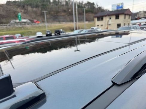 Certified 2022 Chevrolet Tahoe Z71 w/ Luxury Package image 29