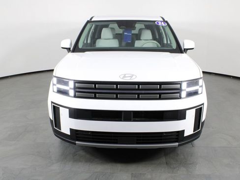 Used 2026 Hyundai Santa Fe SE FWD image 14