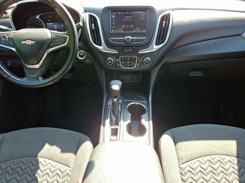 Used 2022 Chevrolet Equinox LT image 15