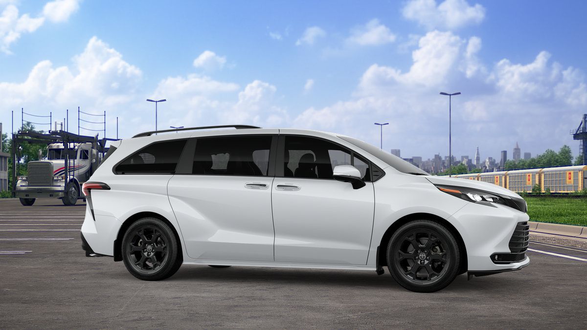 New 2026 Toyota Sienna XLE Woodland Edition AWD/4WD image 13