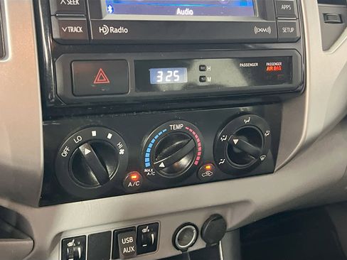 Used 2013 Toyota Tacoma PreRunner w/ Limited Pkg image 26