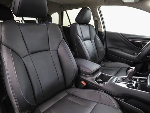 Used 2023 Subaru Outback Touring XT image 29