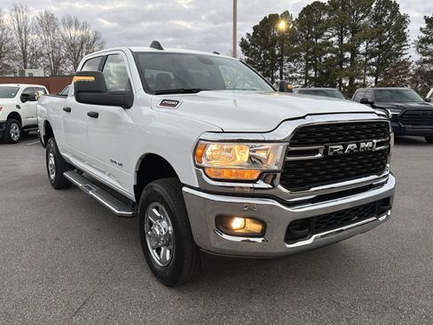 Used 2024 RAM 2500 Big Horn w/ Bed Utility Group image 4