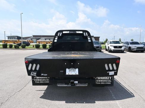 Used 2024 RAM 3500 Tradesman w/ Chrome Appearance Group AWD/4WD image 5