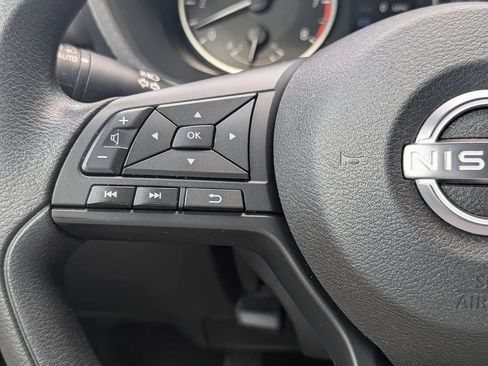 Certified 2025 Nissan Sentra S FWD image 21