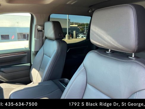 Used 2024 GMC Sierra 1500 SLT w/ SLT Premium Plus Package AWD/4WD image 16