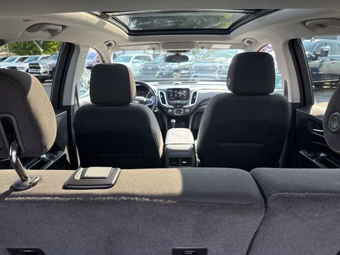 Used 2019 Chevrolet Equinox LT w/ Sun & Navigation Package image 22