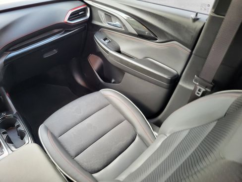 Used 2023 Chevrolet TrailBlazer RS w/ Convenience Package FWD image 16