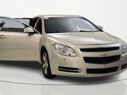 Used 2011 Chevrolet Malibu LT w/ Power Convenience Package image 5