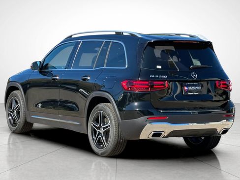 New 2026 Mercedes-Benz GLB 250 image 13