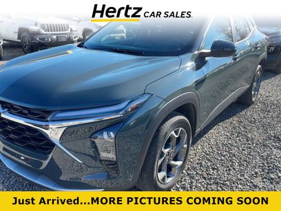 Used 2025 Chevrolet Trax LT