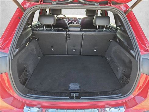 Used 2021 Mercedes-Benz GLA 250 image 6