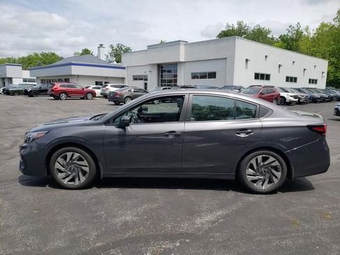 Used 2025 Subaru Legacy Limited image 6