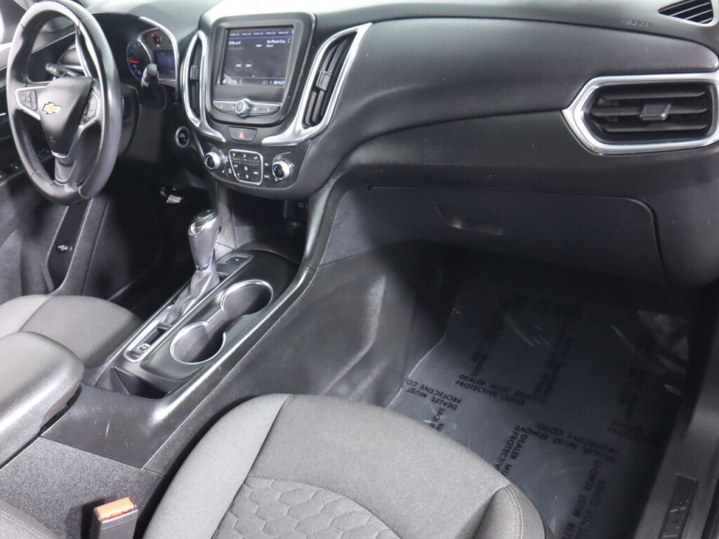 Used 2019 Chevrolet Equinox LT w/ Driver Convenience Package AWD/4WD image 41