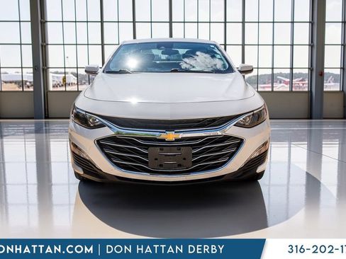 Used 2024 Chevrolet Malibu LT FWD image 23