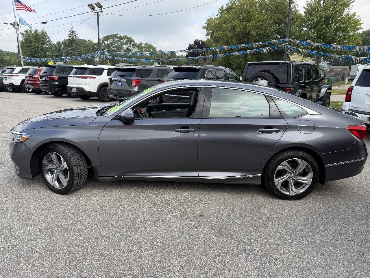 Used 2019 Honda Accord EX image 4