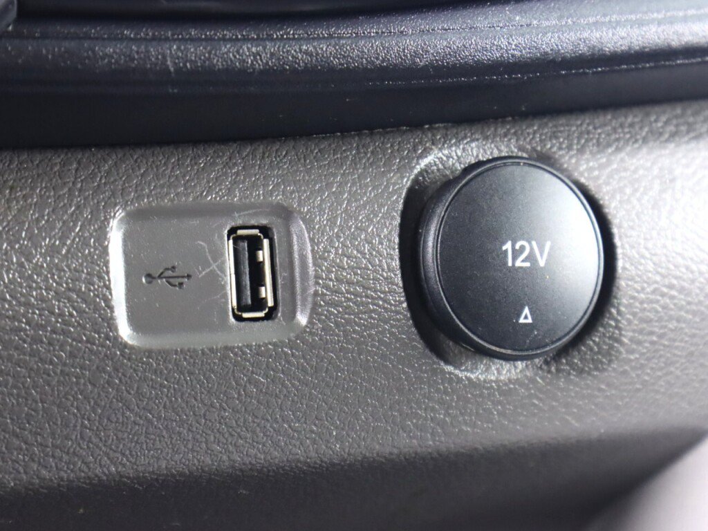 Used 2023 Ford Transit 250 Low Roof w/ Load Area Protection Package RWD image 26