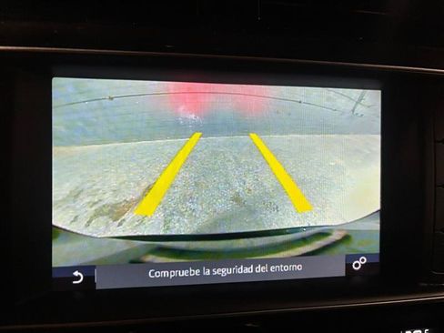 Used 2017 Jaguar F-PACE Prestige image 11