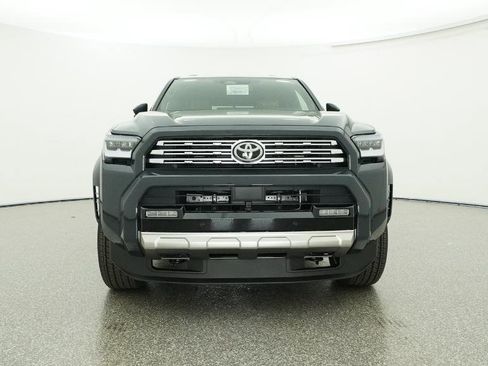 New 2025 Toyota 4Runner Limited image 18