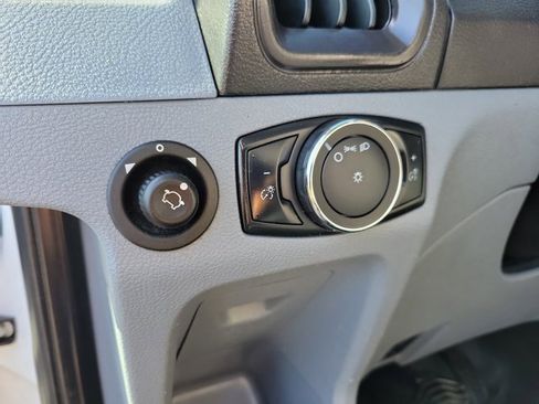 Used 2019 Ford Transit 350 148 High Roof Extended image 21