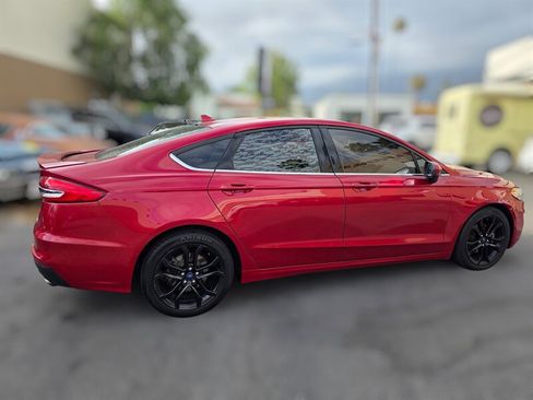 Used 2020 Ford Fusion SE w/ Equipment Group 151A FWD image 6