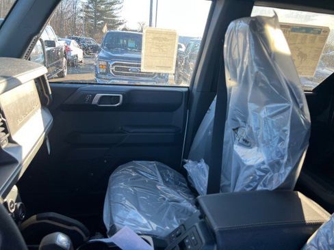 New 2025 Ford Bronco Badlands w/ Sasquatch Package image 34