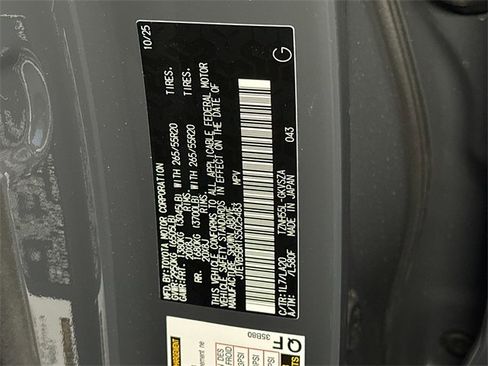 New 2025 Toyota 4Runner Limited image 29