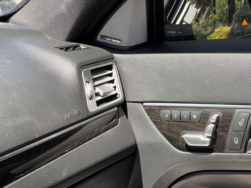 Used 2016 Mercedes-Benz E 400 Coupe image 34