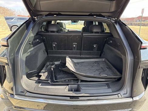 Used 2024 Cadillac Lyriq Luxury w/ LPO, Floor Liner Package image 14