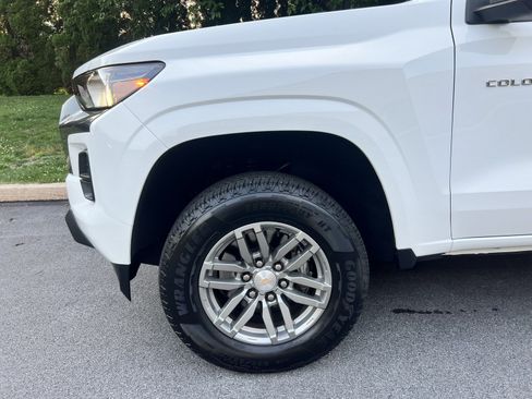 Used 2025 Chevrolet Colorado LT w/ Advanced Trailering Package RWD image 83