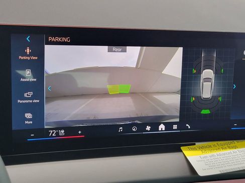 Used 2025 BMW X3 xDrive30i w/ Convenience Package image 13