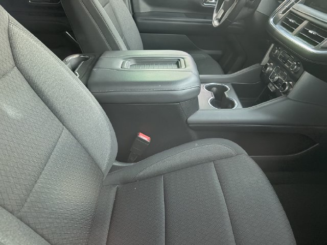 Used 2022 GMC Yukon XL SLE w/ Max Trailering Package AWD/4WD image 5