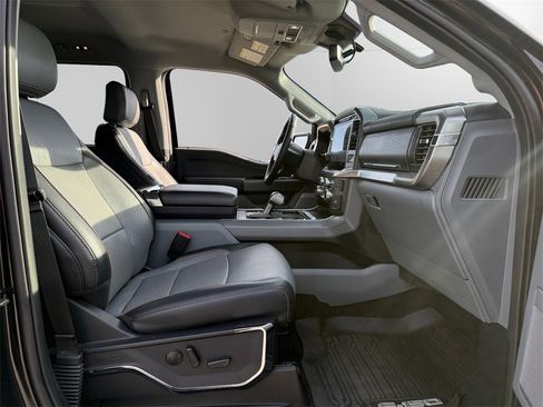 Certified 2024 Ford F150 Lariat w/ Tow/Haul Package image 15