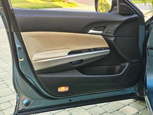 Used 2014 Honda Crosstour EX-L image 81