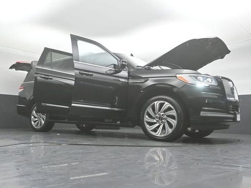 Certified 2022 Lincoln Navigator L Reserve image 53