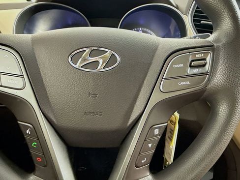 Used 2018 Hyundai Santa Fe Sport image 29