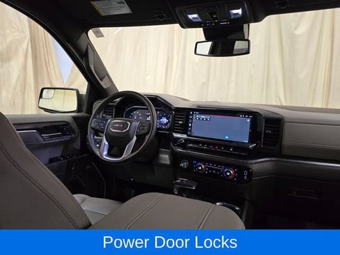Used 2023 GMC Sierra 1500 SLT w/ SLT Premium Package AWD/4WD image 32