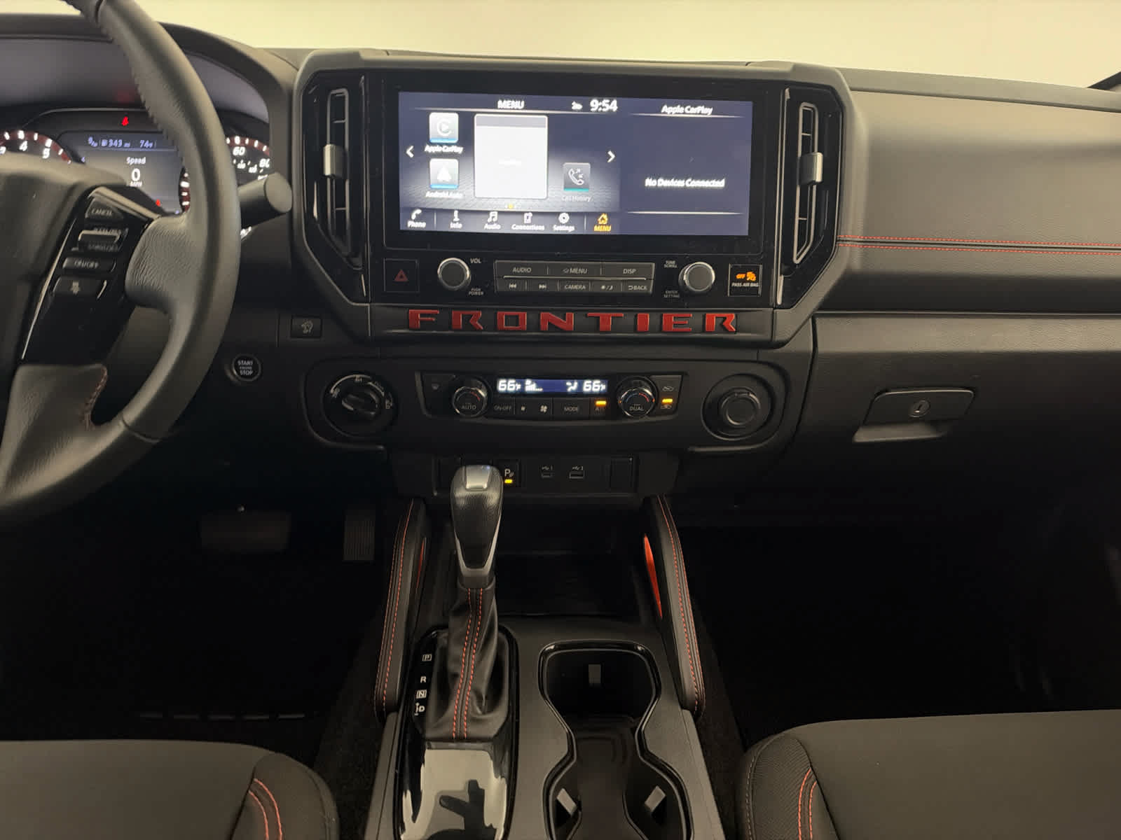 Certified 2025 Nissan Frontier PRO-4X AWD/4WD image 19
