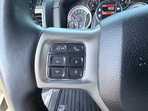 Used 2018 RAM 1500 Laramie image 12