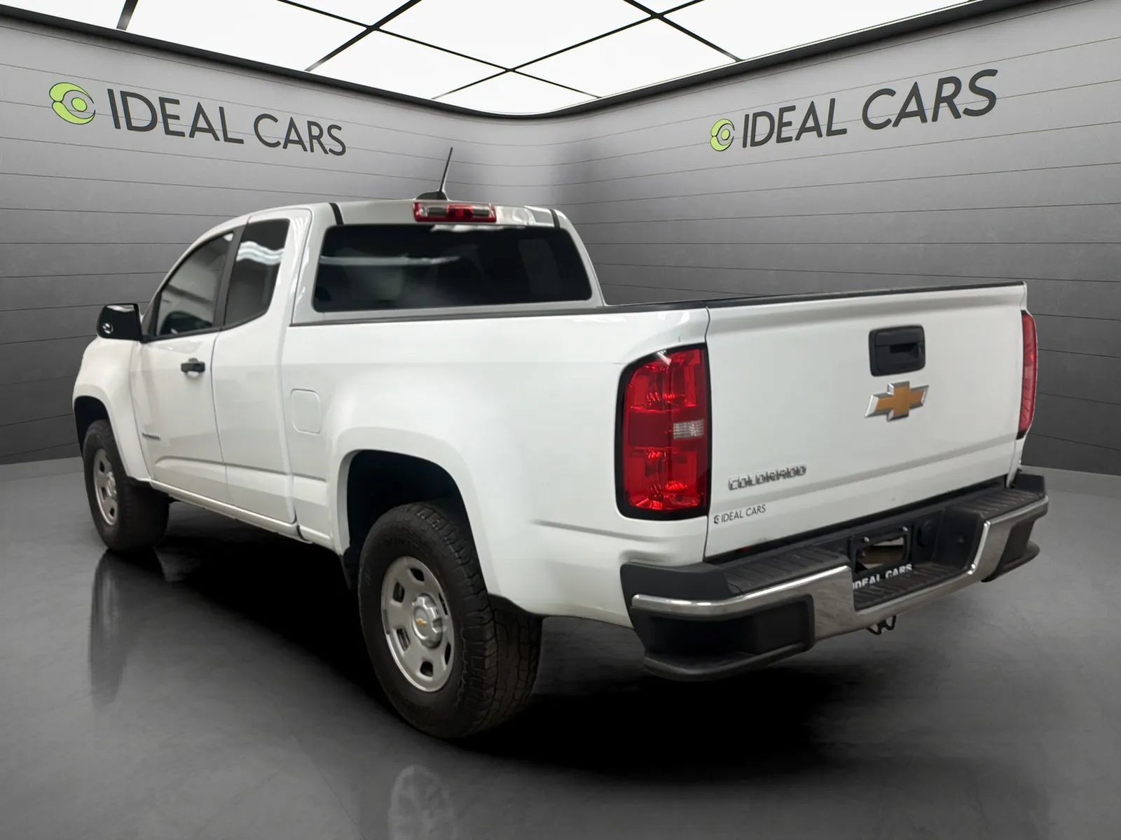 Used 2019 Chevrolet Colorado W/T w/ WT Convenience Package RWD image 7